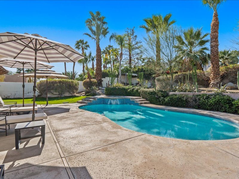Private pool and spa, 71569 Sahara Road, Rancho Mirage
